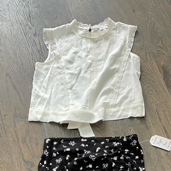 Bohemian peasant top ivory cream medium sleeveless lace bow sleeveless - Picture 1 of 3